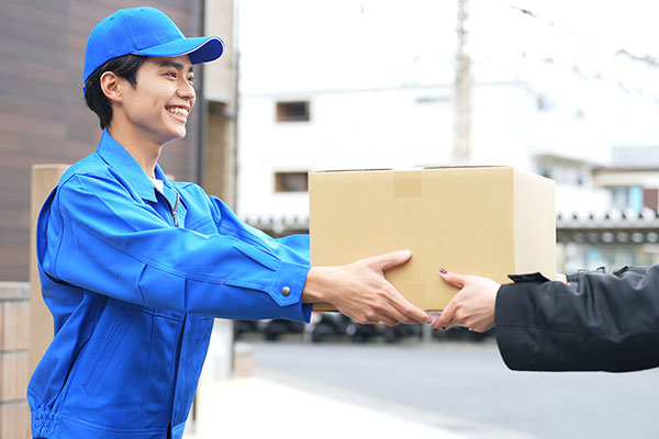 社内・店舗間の緊急配送に！